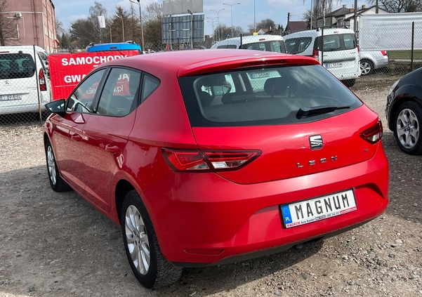 Seat Leon cena 38900 przebieg: 268000, rok produkcji 2013 z Wasilków małe 596